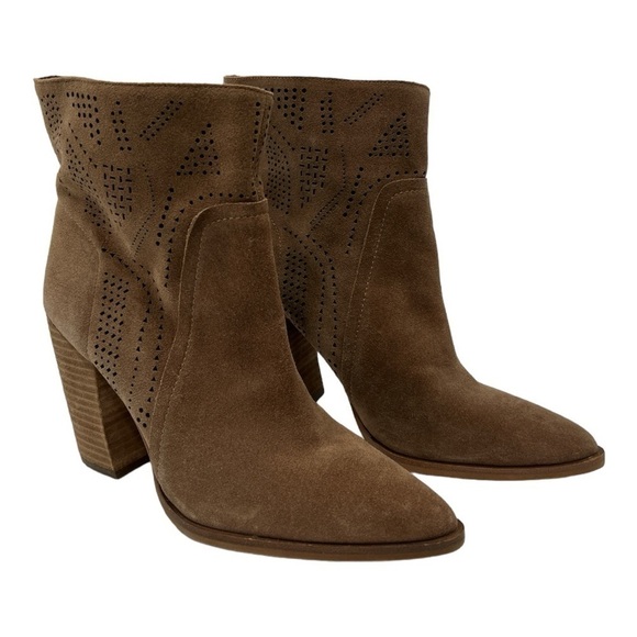 Vince Camuto Women's Catheryna Fashion Boot size 8.5 M - Picture 3 of 11